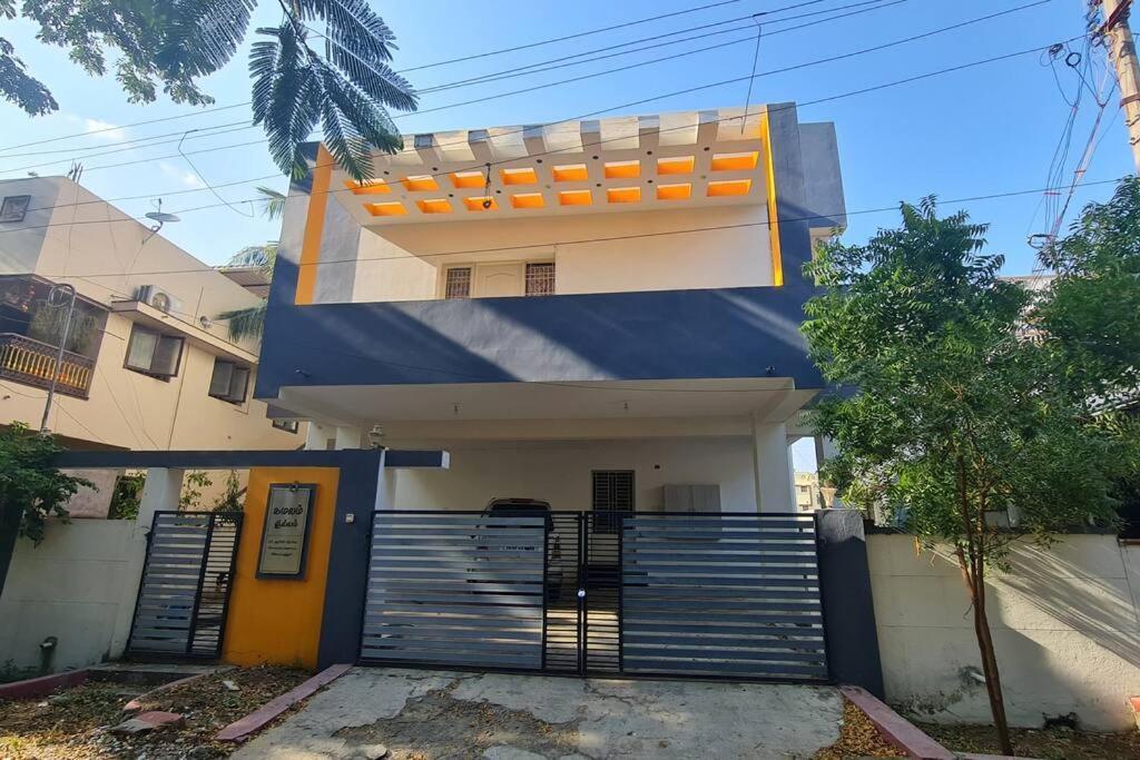 코임바토르 Kamalam 2 Bhk - Non Ac 빌라 외부 사진